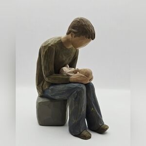 Willow Tree “New Dad” Figurine by Susan Lordi (2004 DEMDACO) – Father & Baby